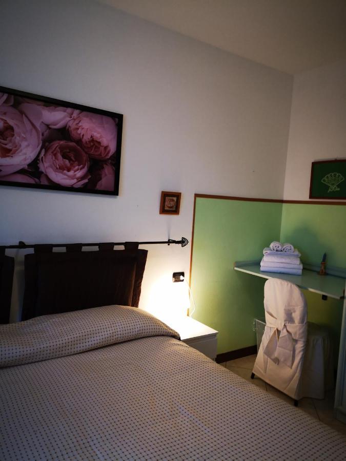 Residence Santa Croce Delebio Provincia Di Sondrio Eksteriør billede