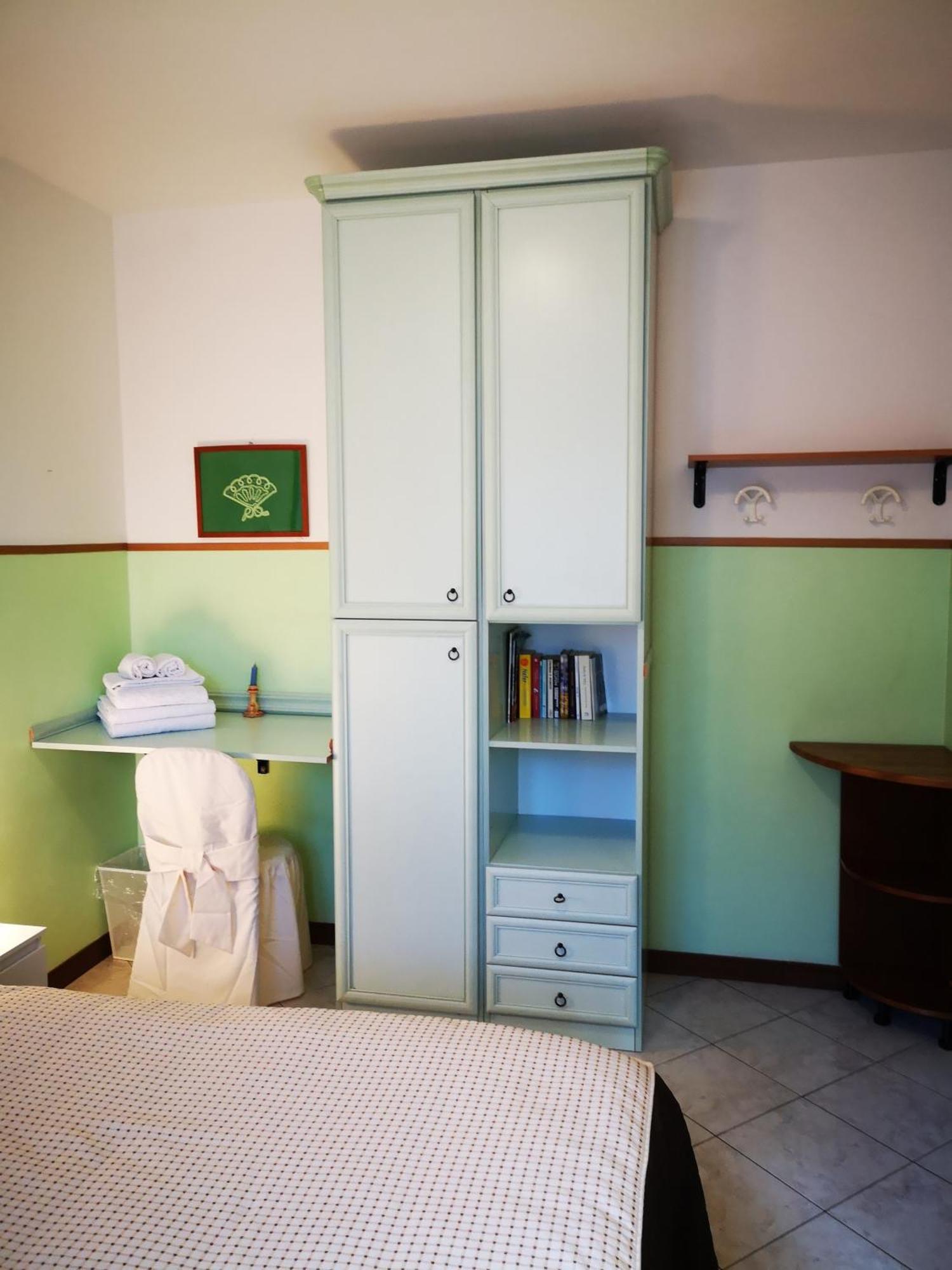 Residence Santa Croce Delebio Provincia Di Sondrio Eksteriør billede