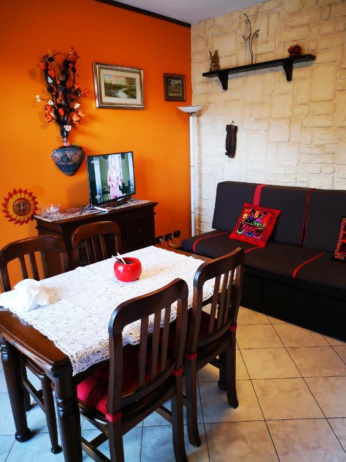Residence Santa Croce Delebio Provincia Di Sondrio Eksteriør billede
